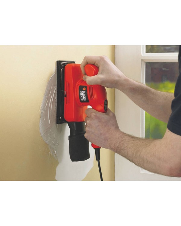 Плоскошлифовальная машинка BLACK+DECKER KA310