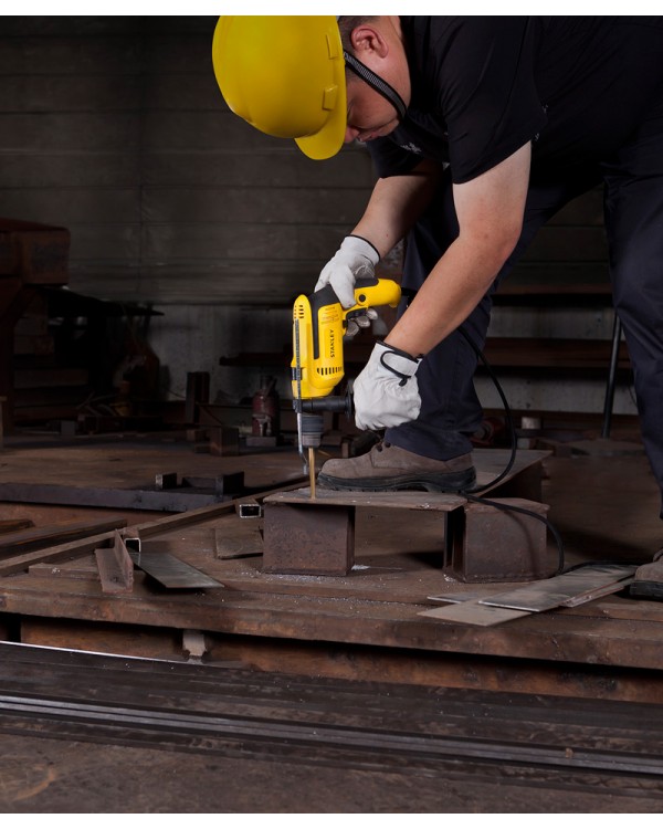 Дрель ударная STANLEY 700 ВТ, SDH700-RU
